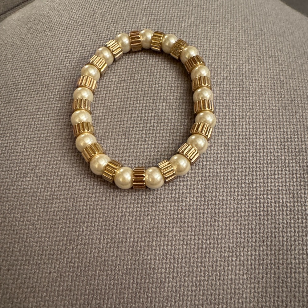 Roxanne Assoulin Gold and Cream Bracelet Set